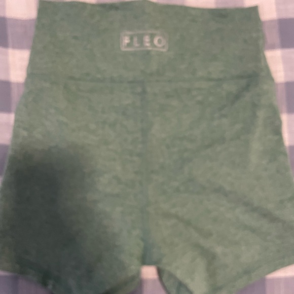 Fleo true high shorts XS - Picture 4 of 5